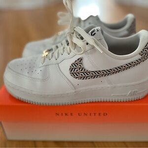 Women's Nike Air Force 1 Low LX 'United in Victory” US 9
